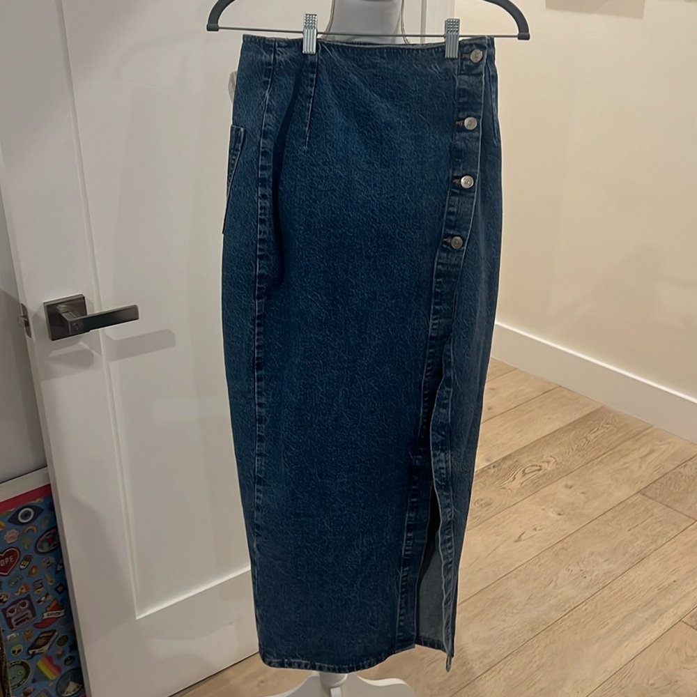 Zara long denim skirt with buttons and slit